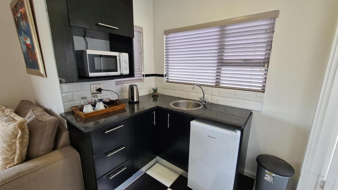 Hathaway Guest House East London Extérieur photo