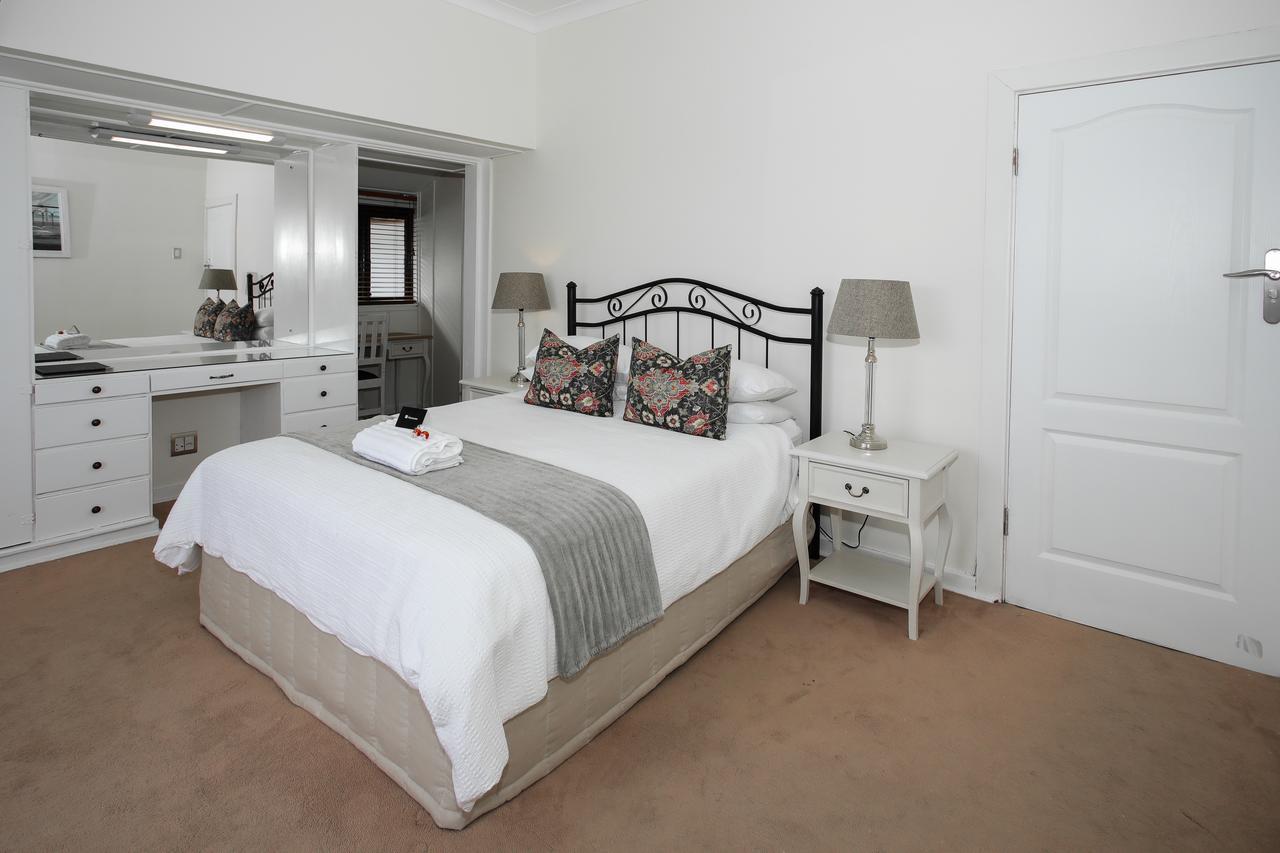 Hathaway Guest House East London Extérieur photo